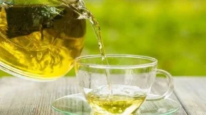 چای سبز معجزه‌ای برای لاغری / راز های پنهان فواید و عوارض این نوشیدنی محبوب!