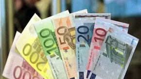 قیمت روز یورو ۱۳ دی ۱۴۰۳/قیمت دلار، یورو، دینار و درهم در بازار مبادله روز ۱۳ دی ۱۴۰۳