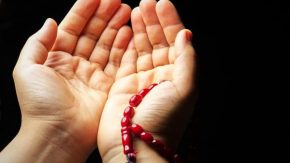 دوری از نماز؛ چه عواملی باعث فاصله گرفتن افراد از عبادت می‌شود؟