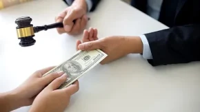 نفقه چیست و به چه کسانی تعلق می گیرد؟|آیا نفقه به زنان شاغل و مستقل هم تعلق می گیرد؟