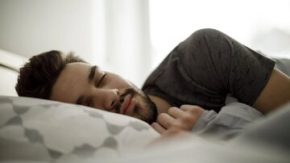 لاغری در خواب | آیا طبق شنیده ها میتوانیم با یک سری خوراکی خود را در خواب لاغر کنیم
