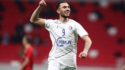 پیشنهادهای پرسپولیس برای جذب ستاره استقلال لو رفت!