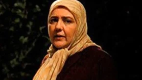 واکنش جنجالی بازیگر سریال زخم کاری هنگام خداحافظی با همسرش+ عکس