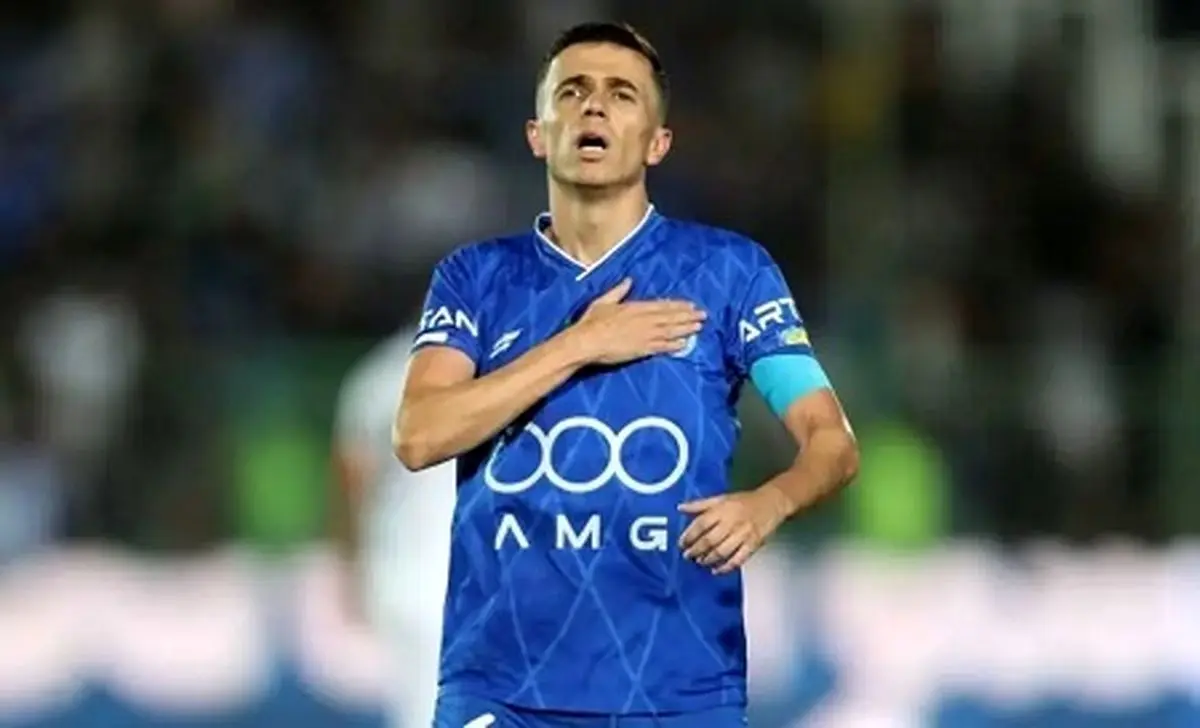 قرارداد پرحاشیه در استقلال / حق فسخ مدافع آبی‌ها خبرساز شد / احتمال جدایی روی میز