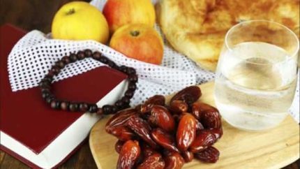 راهنمای صحیح افطار کردن؛ توصیه‌های کلیدی یک متخصص تغذیه / نکات مهم تغذیه‌ای برای افطار سالم از زبان کارشناس متخصص