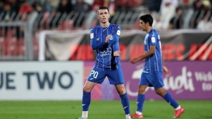 نشست بهترین گلزن استقلال با مدیران باشگاه
