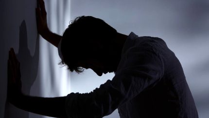 این ۴ ماده مغذی خطر افسردگی را کاهش می‌دهند