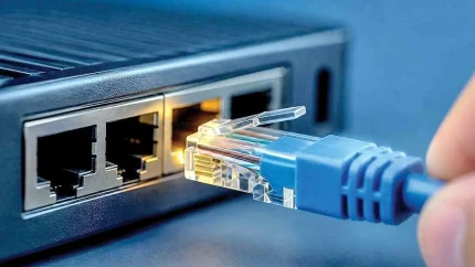گام اول بازگشت اینترنت/ اتصال گوشی‌ها در انتظار امضای رئیس‌جمهور