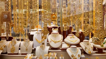 پیش بینی قیمت طلا دوشنبه ۸ تیر ۱۴۰۵؛ طلا صعودی می ماند یا وارد فاز اصلاح می شود؟