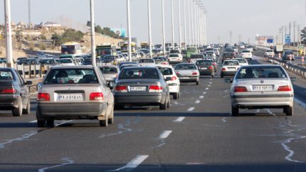 ترافیک سنگین صبحگاهی در ۳ محور منتهی به تهران/ مه‌گرفتگی در فیروزکوه