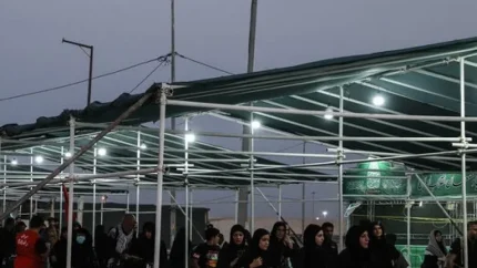 خبر مهم اربعین؛ ۲ میلیون زائر در امنیت کامل از مرزهای کشور خارج شدند / تردد میلیونی زائران اربعین بدون مشکل؛ خروج ۲ میلیون نفر از مرزها در امنیت کامل