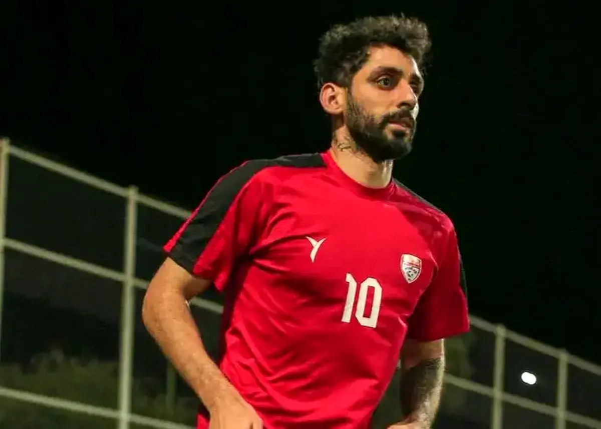 اخبار باشگاه فولاد خوزستان | سینا مریدی پس از ۲ فصل از جمع سرخ‌ پوشان اهوازی جدا شد / هافبک دفاعی ۲۸ ساله در لیست خروجی‌های تابستانی قرار گرفت