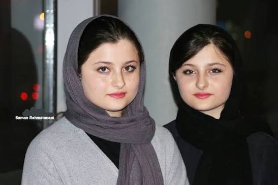 عکس | تغییرات ظاهری عجیب سارا و نیکا در ۲۲ سالگی؛ چهره جدید این دو بازیگر همه را غافلگیر کرد / سارا و نیکا در ۲۲ سالگی سوژه شدند؛ تغییر چهره باورنکردنی دوقلوهای پایتخت + عکس / تصاویر تازه سارا و نیکا وایرال شد؛ تغییر استایل و چهره این دو خواهر در ۲۲ سالگی خبرساز شد + عکس