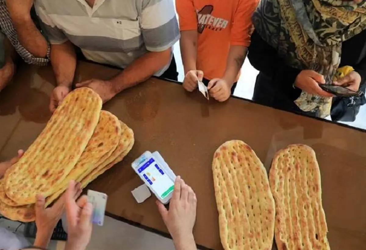 انفجار قیمت نان در تهران/ لواش ۲ برابر شد؛ سنگک ۱۵.۵ هزار تومانی/ نان ۲۰ هزار تومانی روی سفره مردم/ هشدار کارشناسان: یارانه ۳۵۰ هزار تومانی در راه است؟