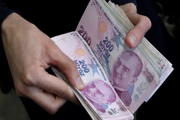 بازار ارز ۱۱ تیر ۱۴۰۵ | قیمت لیر ترکیه امروز ۳,۶۶۰ تومان  / کاهش ۴۰ تومانی نسبت به روز گذشته؛ نوسان یک‌ ماهه ۱.۶ درصدی + جدول تغییرات