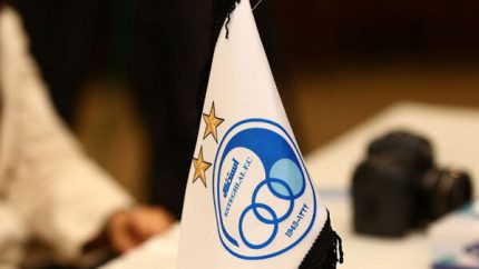 خبر مهم از میزبانی استقلال؛ عراق هنوز مجوز نهایی را صادر نکرده و آبی ها منتظرند / میزبان استقلال در آسیا مشخص می شود؟؛ تایید عراق به گره اصلی پرونده آبی ها تبدیل شد / استقلال منتظر پاسخ عراق؛ سرنوشت میزبانی آسیایی آبی ها در دستان تایید نهایی بغداد