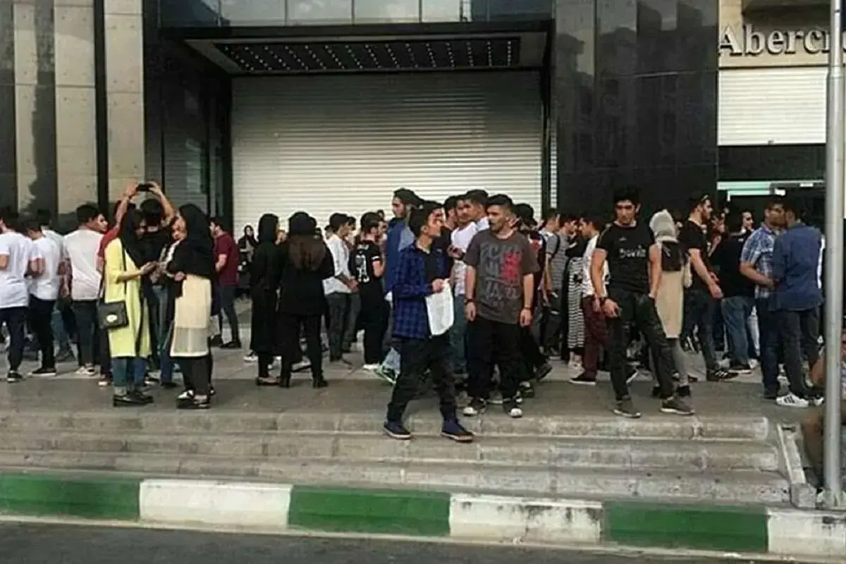 نسل Z و بحران اعتماد به تامین اجتماعی | از پشیمانی والدین تا سرمایه‌گذاری جایگزین؛ چرا دهه هشتادی‌ها از صندوق بازنشستگی فرار می‌کنند؟ / حق انتخاب، مطالبه جدی نسل جدید؛ سازمانی که ثبات مدیریت ندارد، جذاب نیست