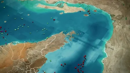 اخبار فوری تنش‌های نظامی خلیج‌فارس | تردد در تنگه هرمز به دلیل اقدامات تجاوزکارانه آمریکا مختل شد؛ ایران هشدار داد: هر کشتی بدون هماهنگی توقیف می‌شود / ایران کنترل کامل تنگه هرمز را در دست گرفت؛ سنتکام: عبور کشتی‌های تجاری با مجوز تهران انجام می‌شود؛ هشدار درباره هرگونه تردد نظامی