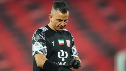 خبر فوری لیگ برتر | حامد لک پس از تساوی بدون گل فولاد و ذوب آهن: هنوز زود است درباره مسائل فنی قضاوت کنیم؛ فوتبال است دیگر! / واکنش جالب دروازه بان فولاد به سوال درباره داوری به سبک قلعه نویی + فیلم
