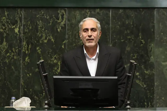 خبر مهم برای بازنشستگان تامین اجتماعی؛ معیشت آنها باید در اولویت ویژه قرار بگیرد / مطالبه جدی برای بازنشستگان؛ ترمیم حقوق و بهبود معیشت تامین اجتماعی در دستور کار قرار گرفت / زنگ خطر معیشت بازنشستگان به صدا درآمد؛ تاکید ویژه بر رسیدگی به حقوق و قدرت خرید