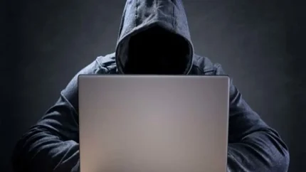 اخبار فوری جنگ سایبری و امنیت ملی | هشدار درباره حملات سایبری با تماس تلفنی؛ از جعل هویت تا باج‌ افزاری با یک تماس / تماس‌های جعلی با صدای هوش مصنوعی؛ هکرها با جعل شماره‌های رسمی و فریب قربانیان، به اطلاعات محرمانه دسترسی پیدا می‌کنند؛ هشدار پلیس فتا: هرگز اطلاعات شخصی را با تماس‌گیرنده ناشناس به اشتراک نگذارید