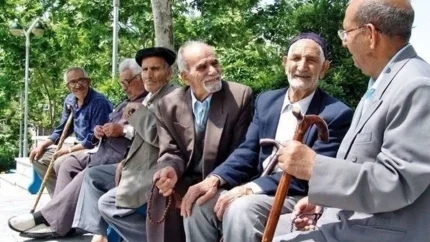 خدمات بانک تجارت به بازنشستگان؛ از پروفایل آنلاین تا تسهیلات ویژه