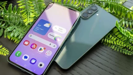 بررسی مشخصات و امکانات Galaxy A37؛ آیا این گوشی رقیب پرچمدارها می‌شود؟ / گلکسی A37 در برابر رقبا؛ خرید این میان‌رده سامسونگ منطقی است؟