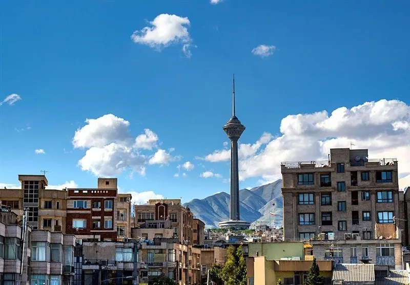خبر تازه از هوای پایتخت؛ آلودگی تهران کاهش یافت یا دوباره در راه است؟ شاخص امروز را ببینید / هوای تهران امروز قابل قبول است؛ شاخص ۹۶ چه پیامی برای شهروندان دارد؟