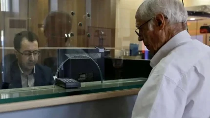 اخبار فوری معیشتی و رفاهی | وام ۲۰ میلیونی بازنشستگان تامین اجتماعی رسید؛ شرایط ثبت‌ نام و مدارک کامل اعلام شد / جزئیات کامل وام قرض‌الحسنه ۲۰ میلیون تومانی بدون ضامن؛ اقساط ۹۰۹ هزار تومانی و ثبت‌ نام از طریق کانون‌ های بازنشستگی یا سامانه es.tamin.ir
