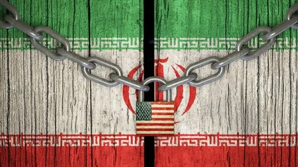 خبر فوری تحریم های آمریکا علیه چین | آمریکا تحریم های جدید علیه شرکت های چینی به دلیل همکاری نفتی با ایران اعمال کرد ؛ پکن با اولین فرمان «بلوکه کننده» پاسخ داد / وزارت بازرگانی چین : تحریم های آمریکا را به رسمیت نمی شناسیم ، اجرا نمی کنیم و از آنها تبعیت نمی کنیم