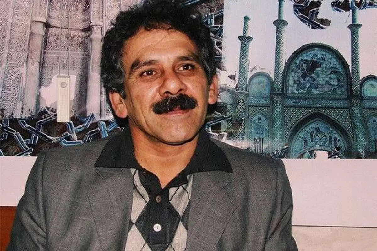 خبر فوری فرهنگ و هنر | اسماعیل همتی، نمایشنامه‌نویس و شاعر پیشکسوت در ۷۱ سالگی درگذشت / علت مرگ عارضه مغزی اعلام شد؛ پیکر فردا در سمنان تشییع می‌شود