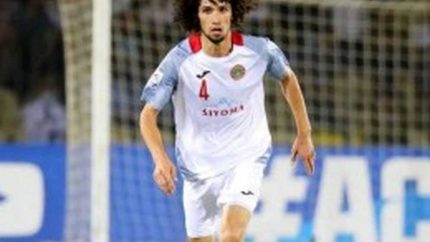 اخبار داغ نقل و انتقالات فوتبال ایران | مدافع سابق پرسپولیس راهی استقلال شد؛ سیدجلال حسینی در لیست آبی‌ها قرار گرفت / بازگشت کاپیتان سابق به لیگ؛ مدافع ۴۰ ساله با امضای قراردادی یک ساله، بعد از ۳ فصل دوری، دوباره به استقلال پیوست