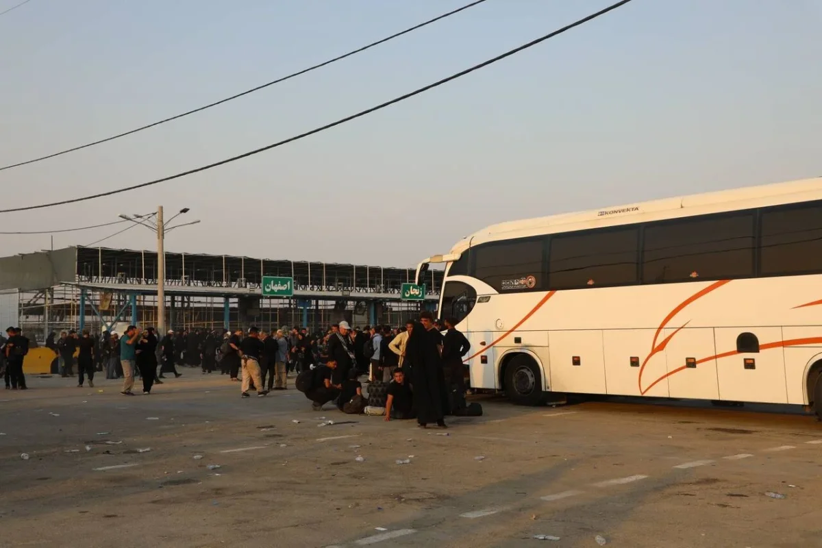اخبار داغ اربعین ۱۴۰۵ و حمل‌ و نقل زائران | فروش بلیت رفت و برگشت زائران دهه پایانی صفر از ۱۷ مرداد آغاز شد / معاون سازمان راهداری: بلیت‌های اتوبوس برای دهه پایانی صفر از امروز قابل تهیه است؛ قیمت‌ها بر اساس نرخ مصوب سازمان راهداری تعیین شده است