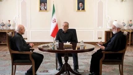 تأکید سران قوا بر تحکیم وحدت ملی و صیانت از اقتدار ایران در نشست سه‌قوه