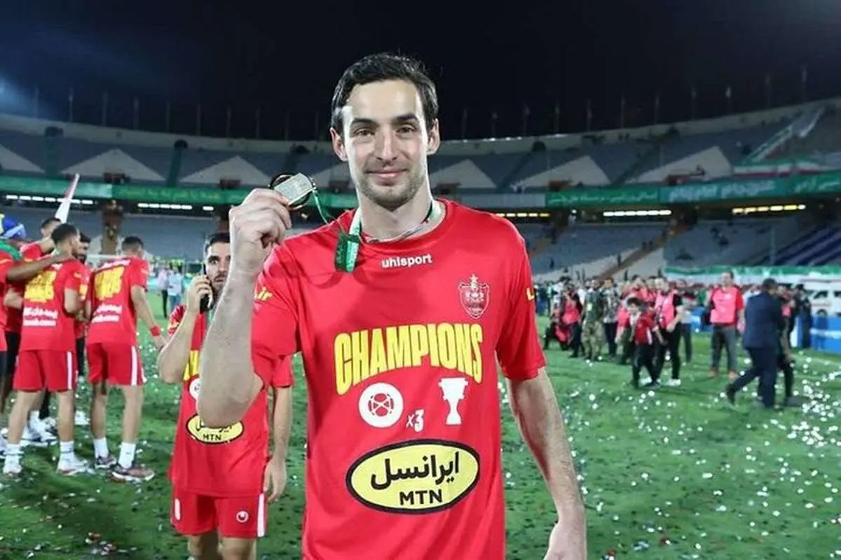 خبر فوری فوتبال ایران | گیورگی گولسیانی، مدافع محبوب و گلزن سابق پرسپولیس، در ۳۵ سالگی از دنیای فوتبال خداحافظی کرد / دلیل تصمیم او، مصدومیت های مزمن در هر دو زانو و شرایط جسمانی عنوان شده است