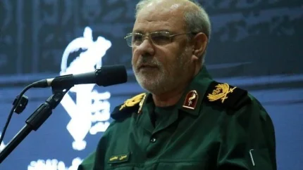 اخبار فوری تنگه هرمز | سخنگوی سپاه: تنبیه آمریکا تا تحقق کامل ۷ شرط ایران ادامه دارد / سردار محبی: سپاه به عنوان بازوی قدرتمند جمهوری اسلامی، در صدد تحقیر متجاوز است / موشک‌های ایران قادر به نابودی پدافندهای چندلایه آمریکا هستند