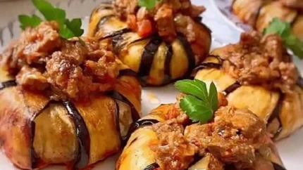 دستور پخت بقچه گوشت خانگی | غذای خوشمزه و مجلسی با طرز تهیه ای ساده / ترکیب گوشت چرخ کرده و خمیر لطیف ، انتخابی عالی برای سفره روزانه یا مهمانی