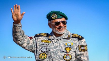 امیر سیاری: تنگه هرمز در کنترل کامل ایران است؛ آماده‌تر از گذشته‌ایم