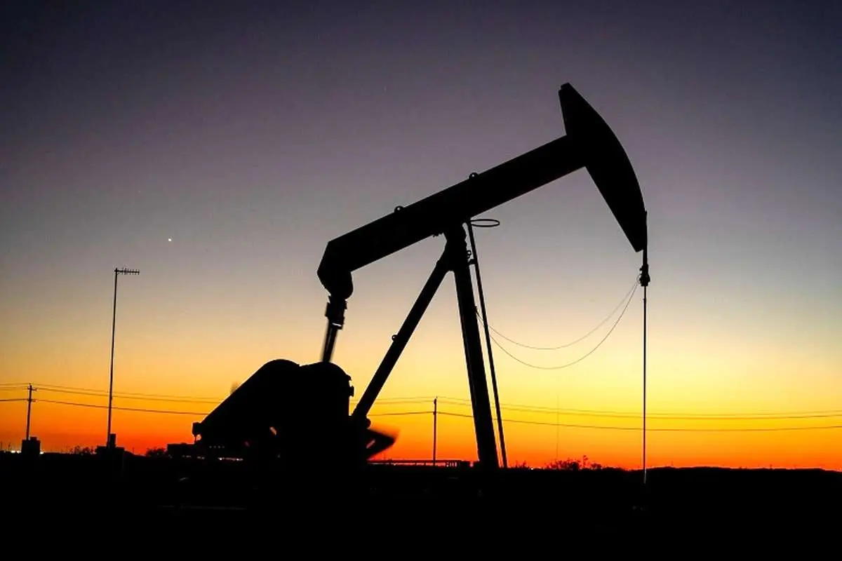 قیمت نفت امروز ۷ اکتبر ۲۰۲۶؛ نفت برنت بالای ۱۰۱ دلار ماند | آخرین نرخ نفت WTI و عوامل افزایش قیمت
